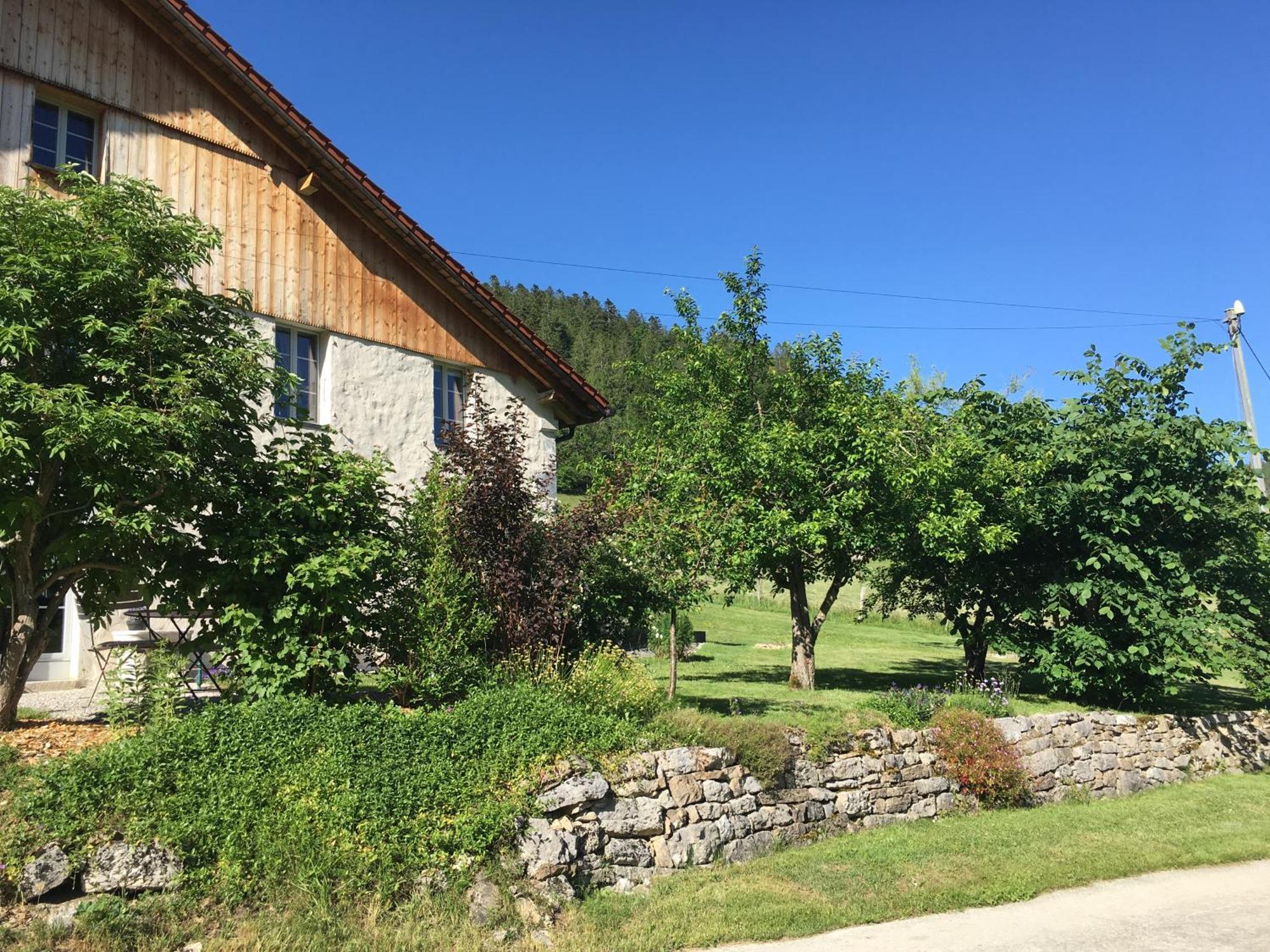 Relais De La Baume Leilighet Le Locle Eksteriør bilde