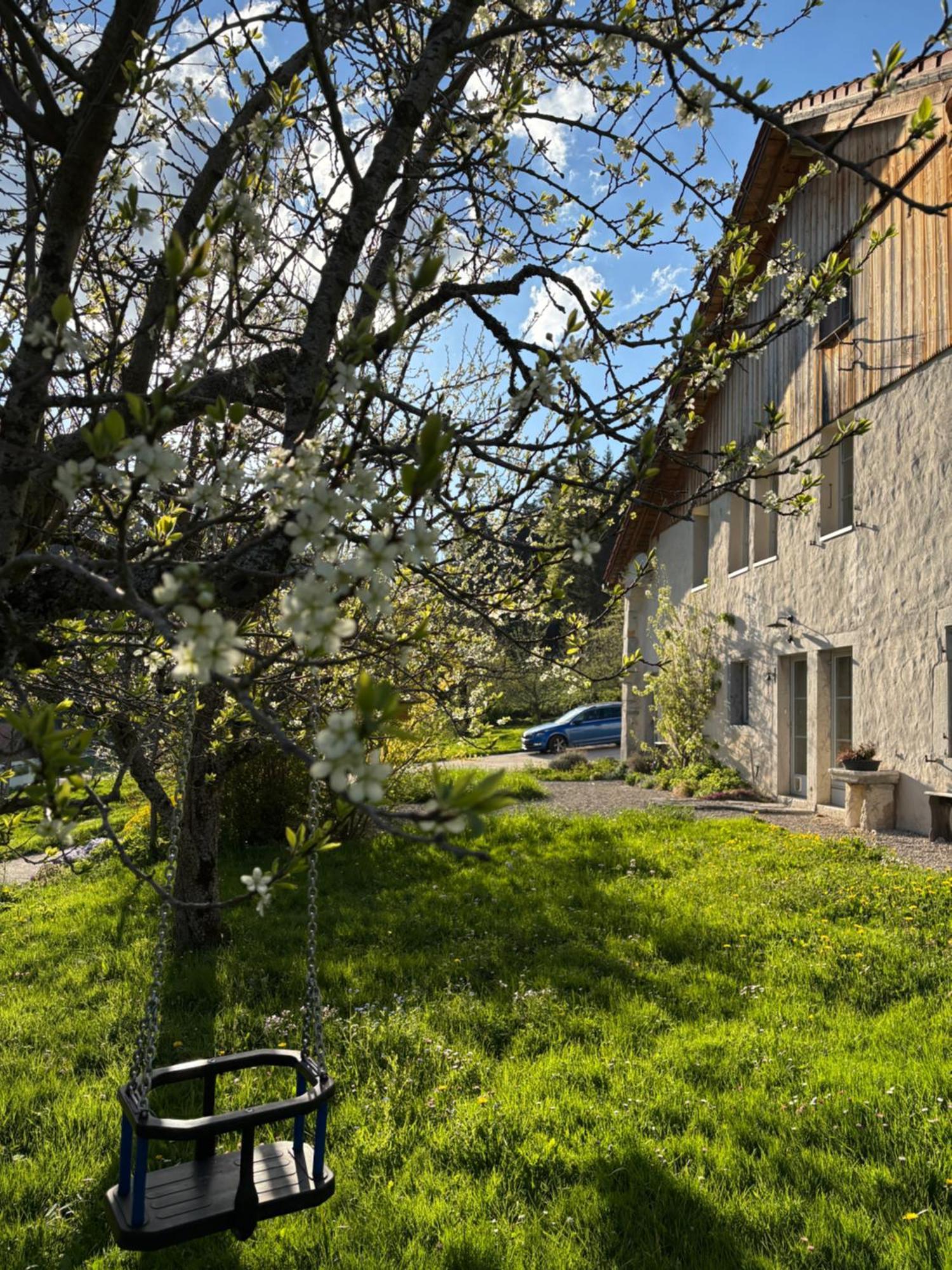 Relais De La Baume Leilighet Le Locle Eksteriør bilde
